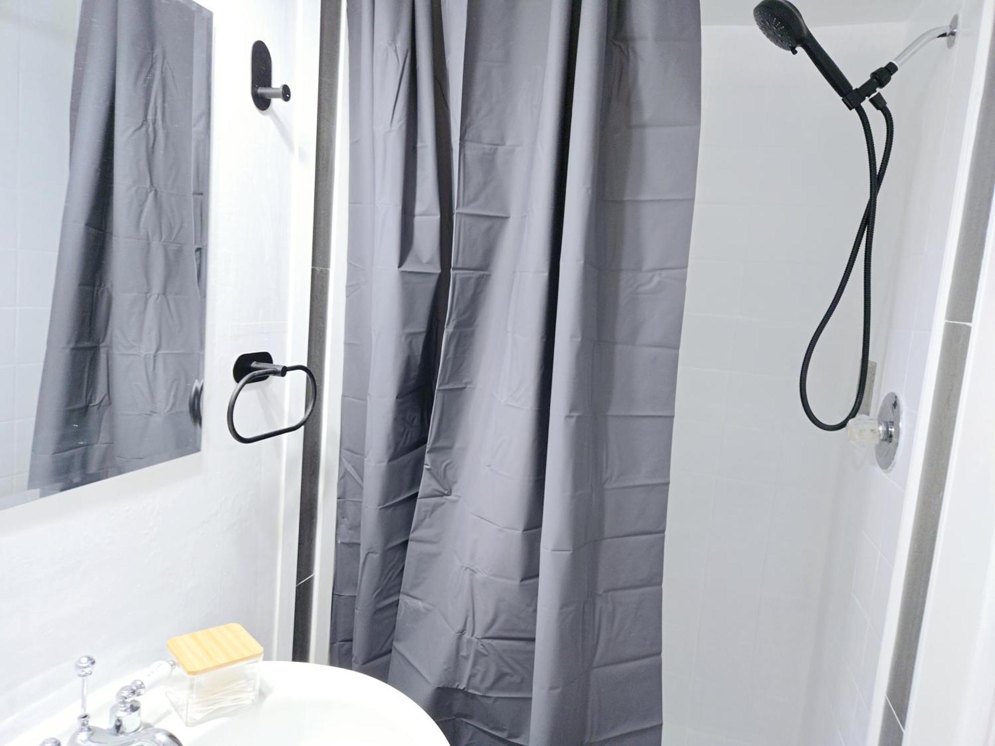 Lovely Cozy Room! With Attached Private Bath In The Heart Of Vancouver! Private Parking & Self Check-In! Exteriér fotografie