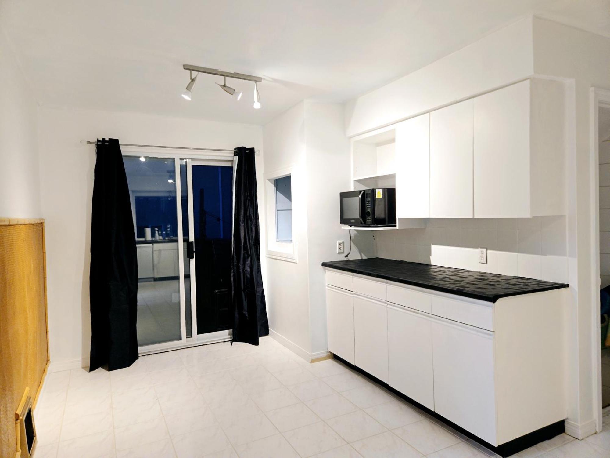 Lovely Cozy Room! With Attached Private Bath In The Heart Of Vancouver! Private Parking & Self Check-In! Exteriér fotografie
